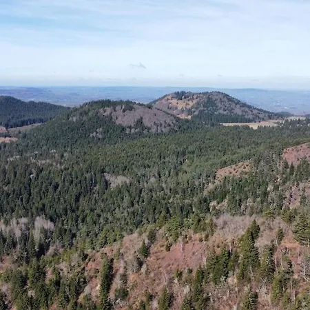 Longere 7 Personnes - 4 - 3 Sdb Orcival Feriehus Vernines